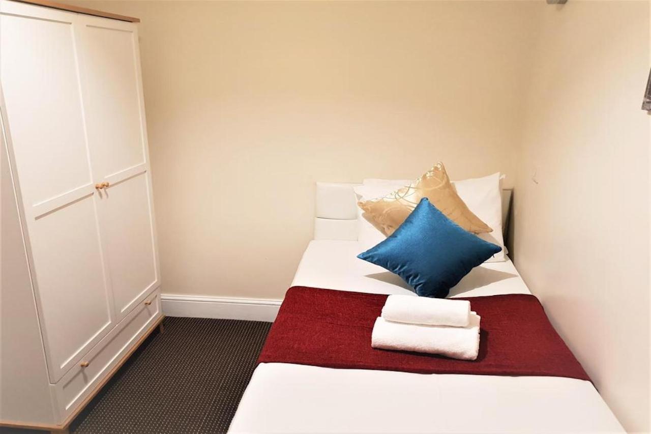 The King William Hotel London Exterior photo