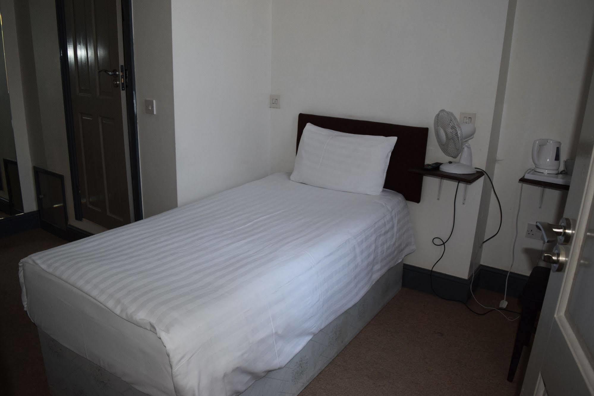 The King William Hotel London Exterior photo