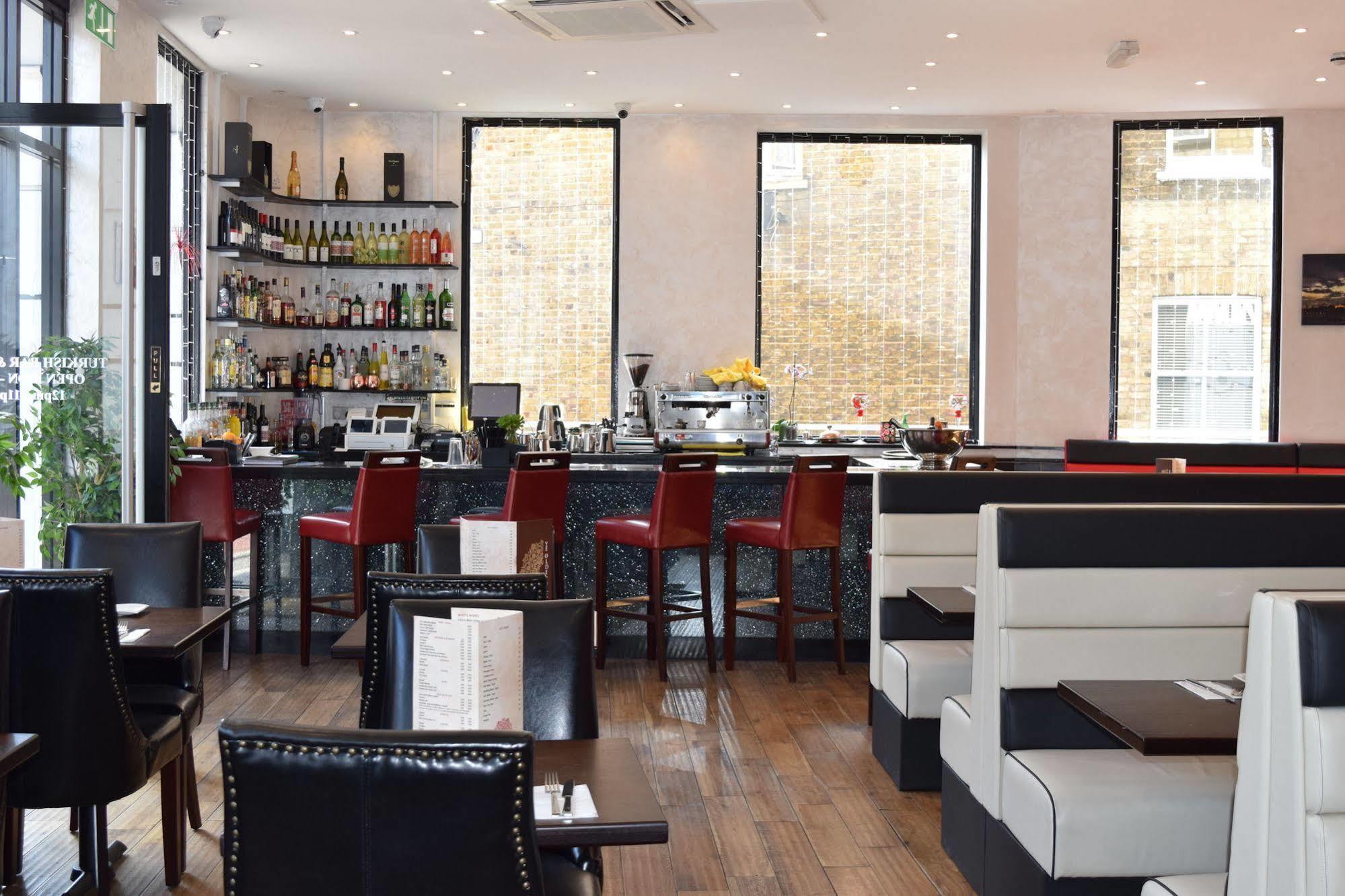 The King William Hotel London Exterior photo